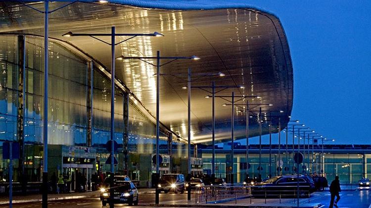 El Prat Barcelona International Airport (BCN)